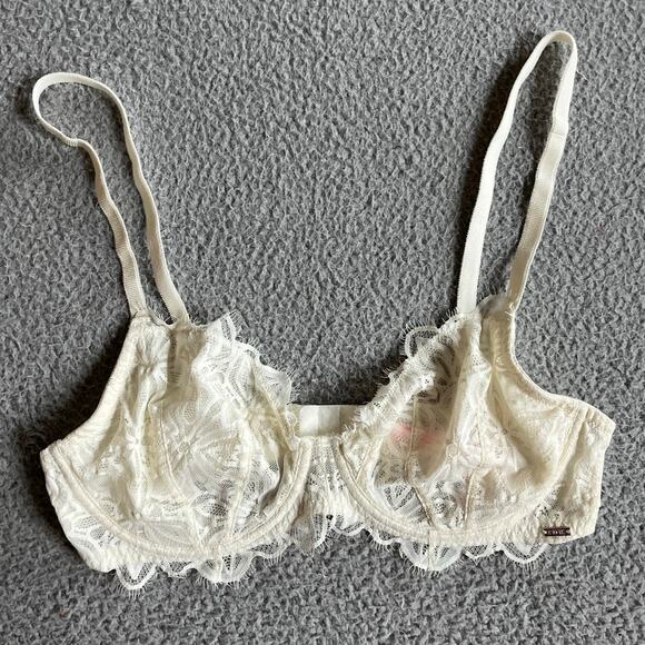Victoria's Secret PINK Bra 36D Sheer Lace Embroidery Underwire Full White 36 D - Picture 1 of 14